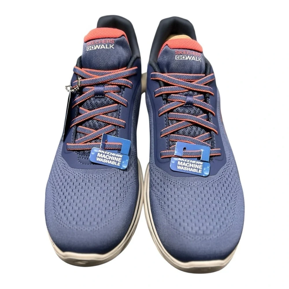 NWT Skechers Women's Go Walk Size 13